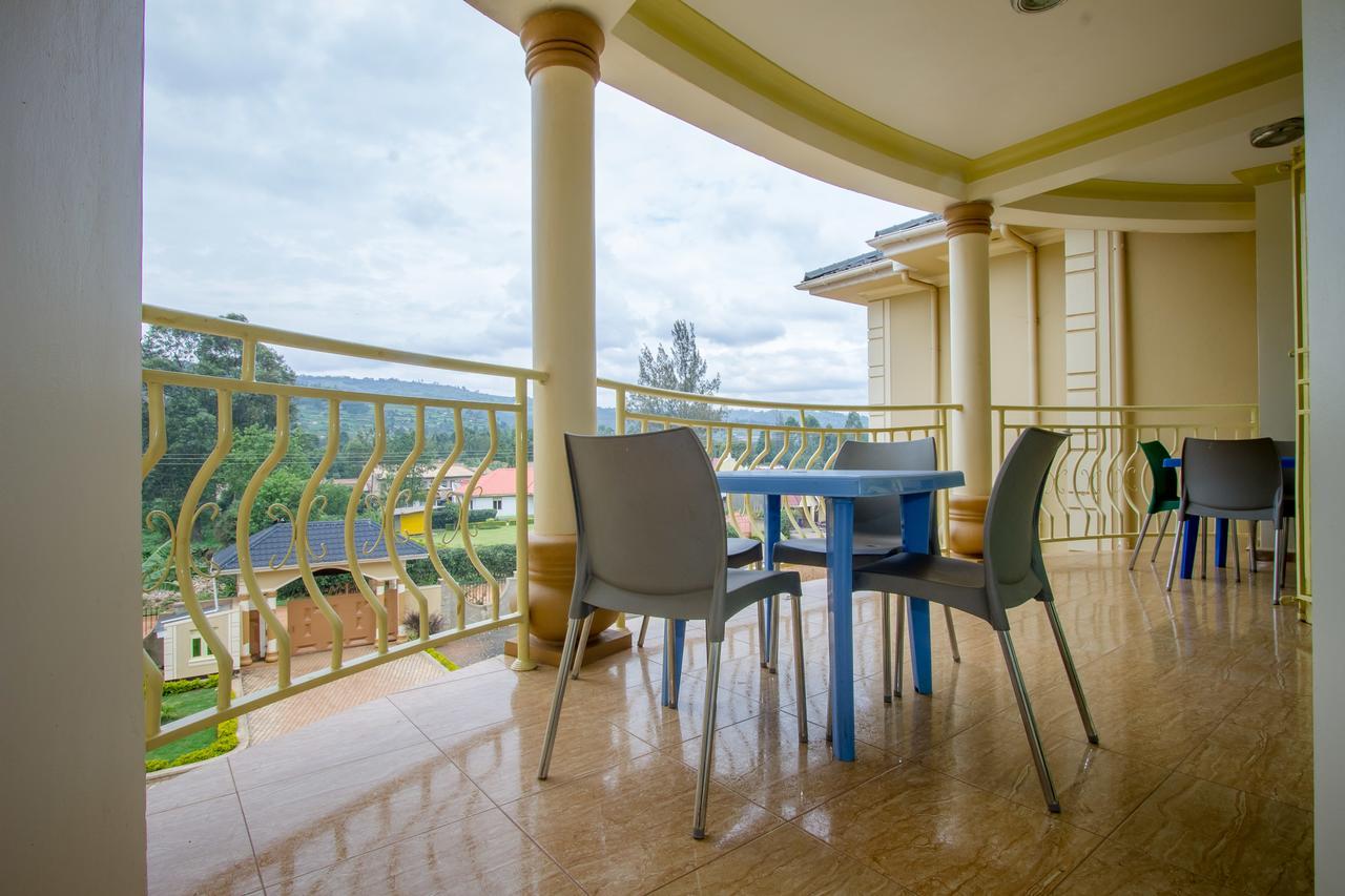 Heras Country Resort Kabale Экстерьер фото